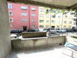Balkon g